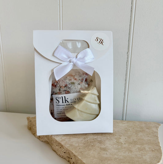 Christmas White Gift Pack - Mini Christmas Bath Salt & Christmas Tree Soap Bar
